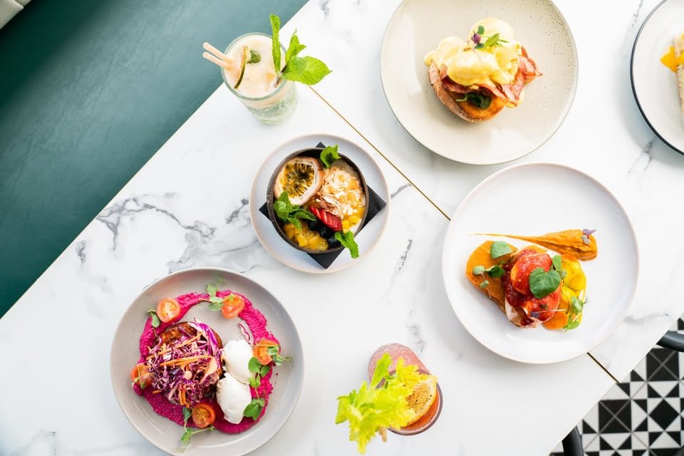 Choo Choos at the Marina