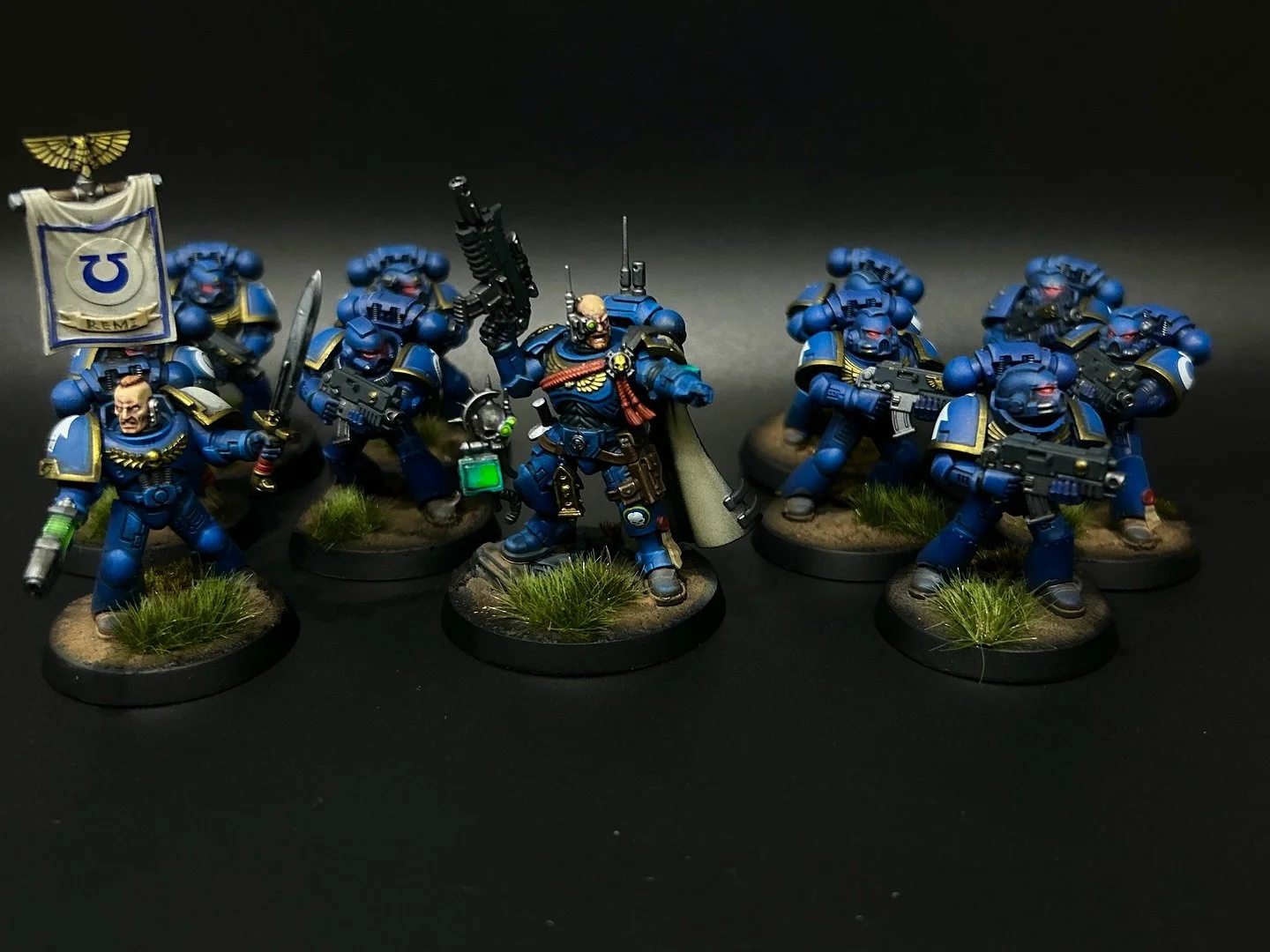 COMPLETION!! + a few other bits!! 

This was a cool one, with a part 2 coming. A client is bringing his son into the hobby and game and his birthday present is some shiny ultramarines (their foes being cypher and a berserker band to come).

Really co