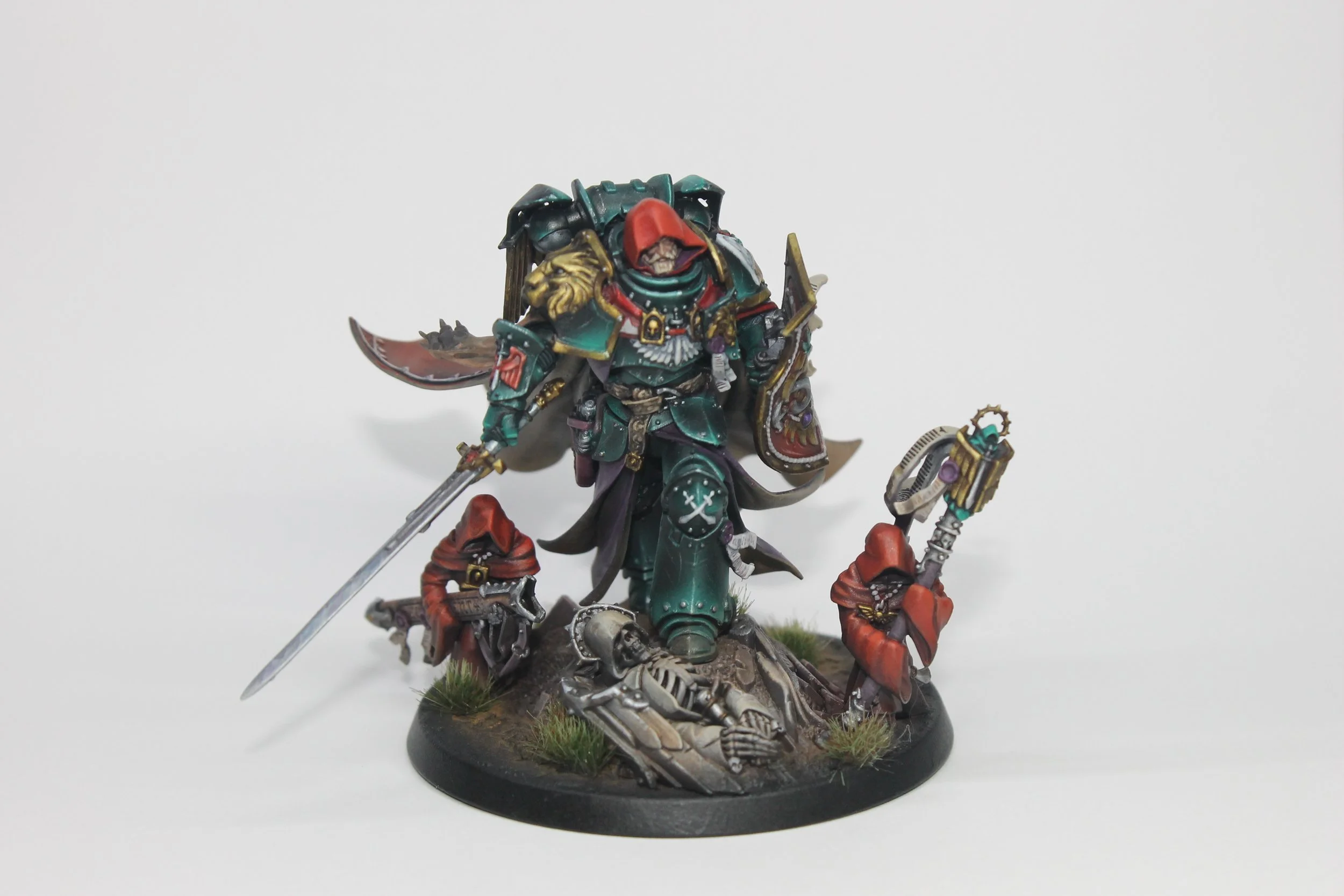 Lion El Johnson, Dark Angel's Primarch from Warhammer 40,000 with a hooded face