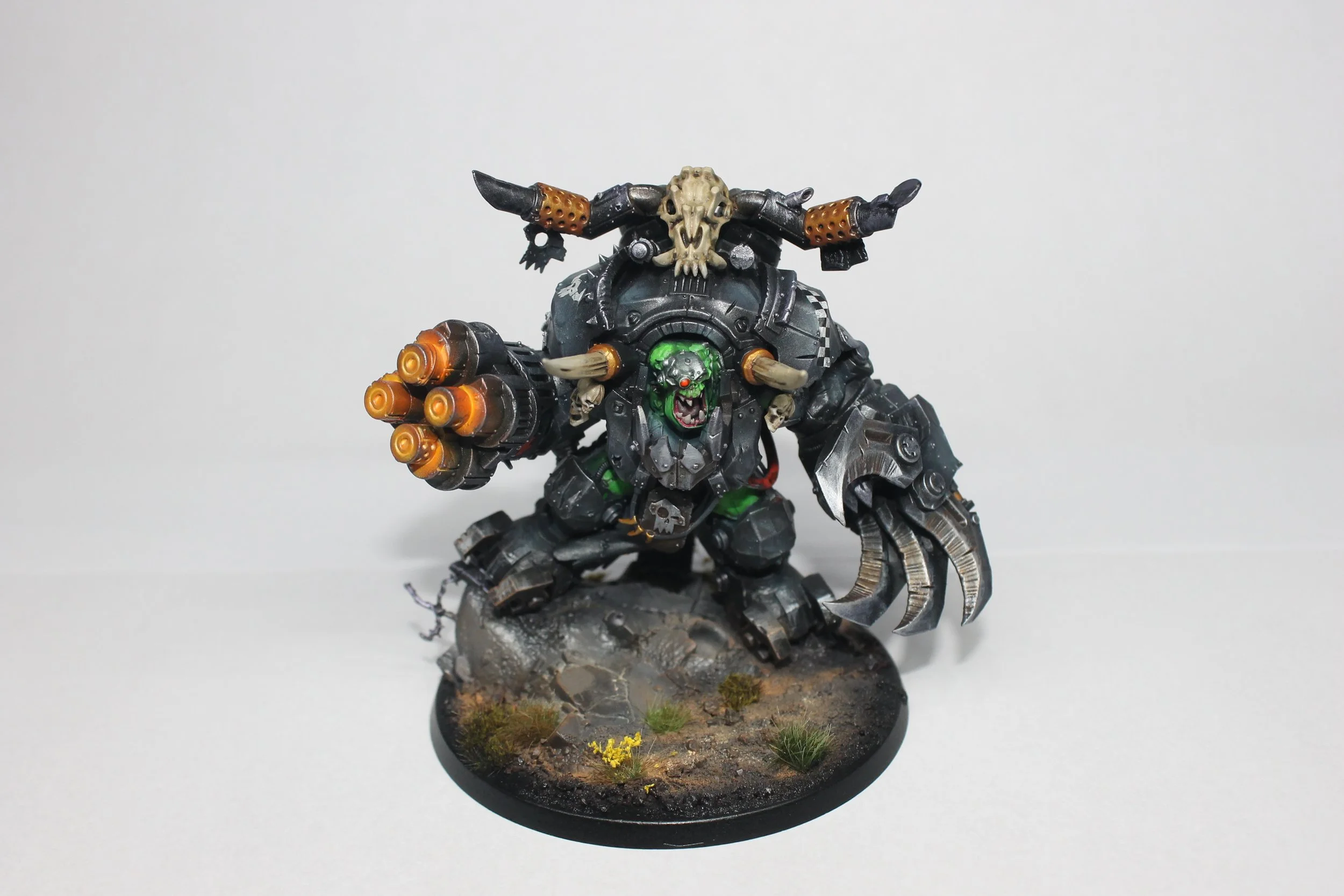 Warhammer 40k ork army commission,  ghazghkull thraka commission work for Australian and New Zealand Clients