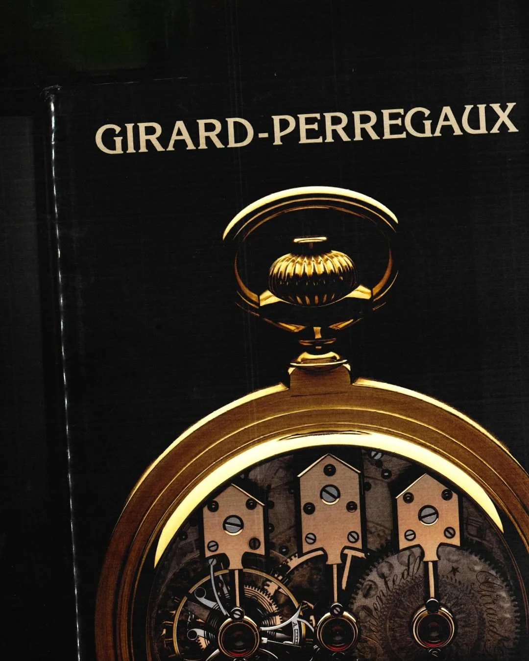 SCANS - GIRARD-PERREGAUX (2005)
Published by Flammarion in 2005, Girard-Perregaux is one of those brand monographs that feels less like a catalogue and more like a guided walk through a manufacture&rsquo;s memory. Written by Fran&ccedil;ois Chaille (