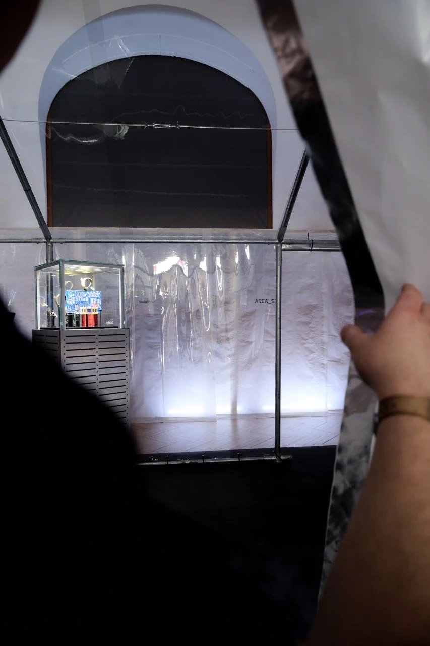 HeitOutSothebys-Area51Event-020 - Grande.jpeg