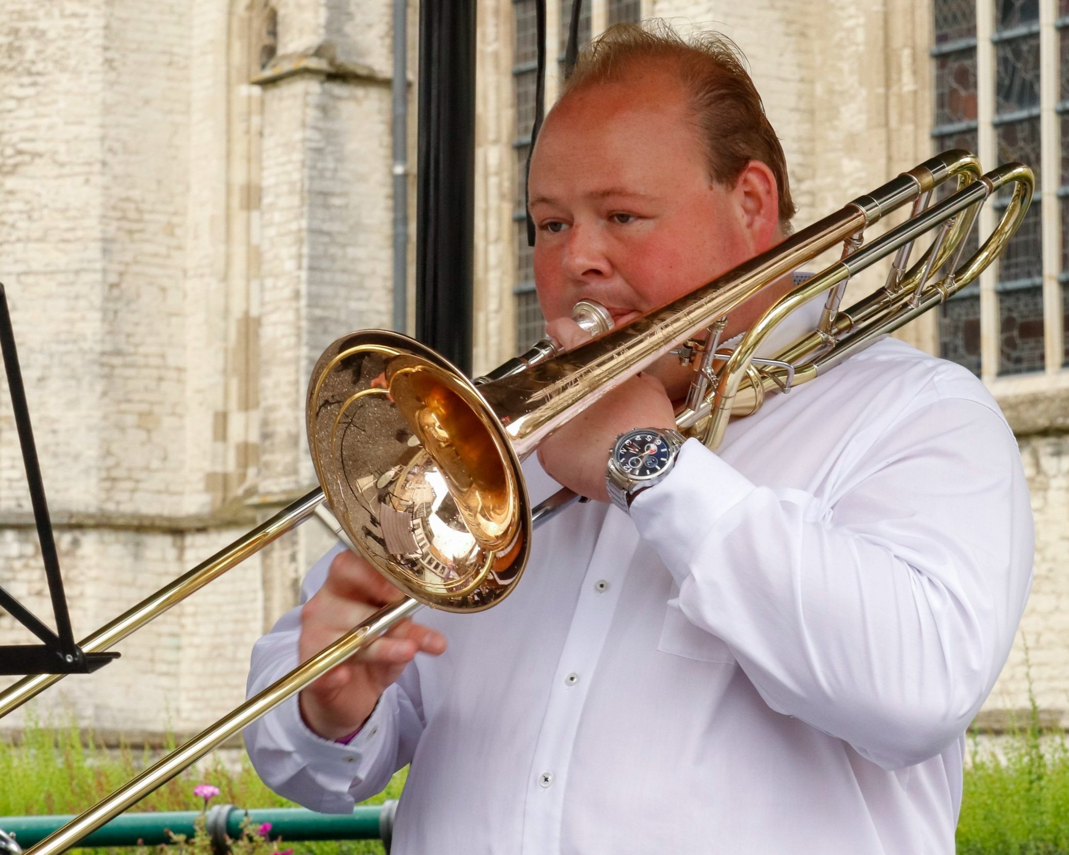 Een orkest inhuren of boeken voor jouw feest of evenement in de regio Hulst of Zeeuws-Vlaanderen. Boek Termenieke, het veelzijdige amusementsorkest.