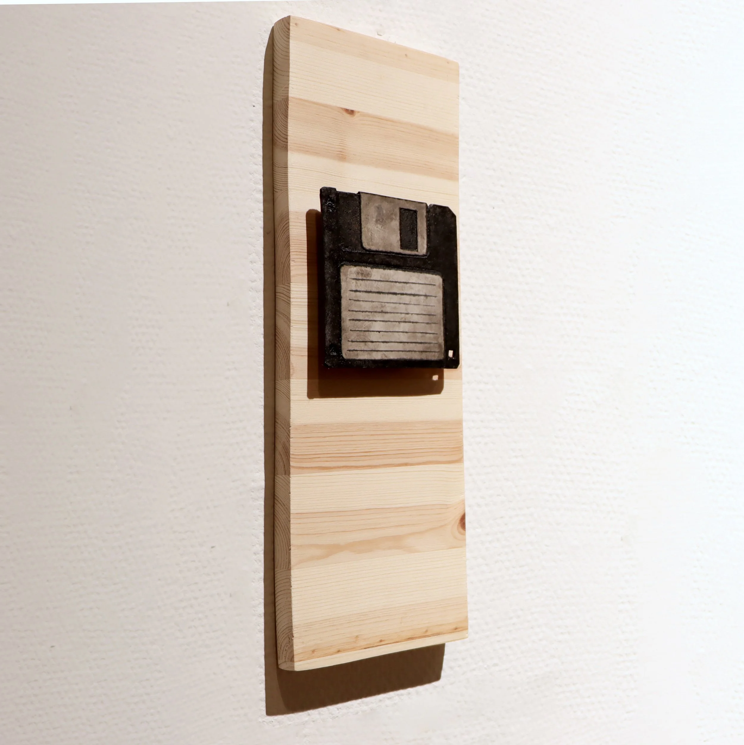 Minne – collografiplåt på trä