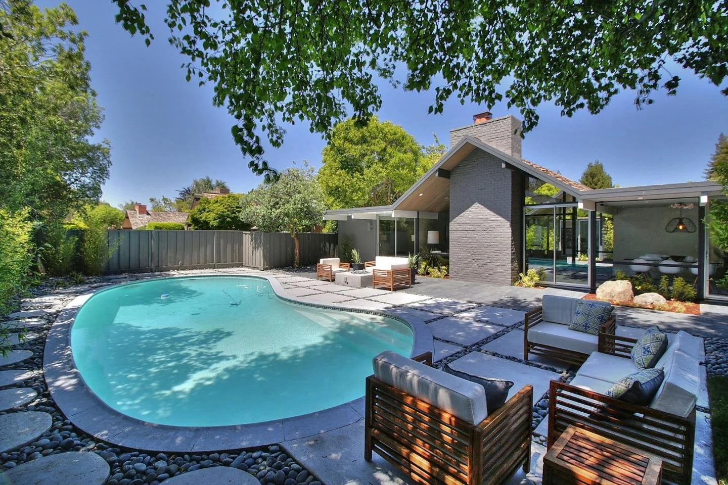 Boyenga Team Eichler 1694 Clay Drive 8.jpeg