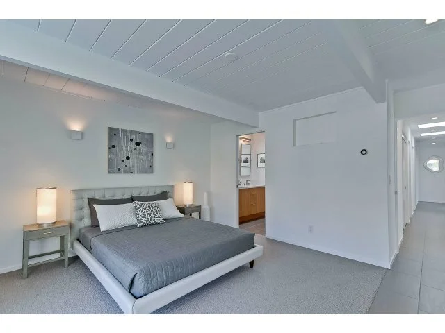 boyenga team 609 W remington Drive Eichler 11.jpeg