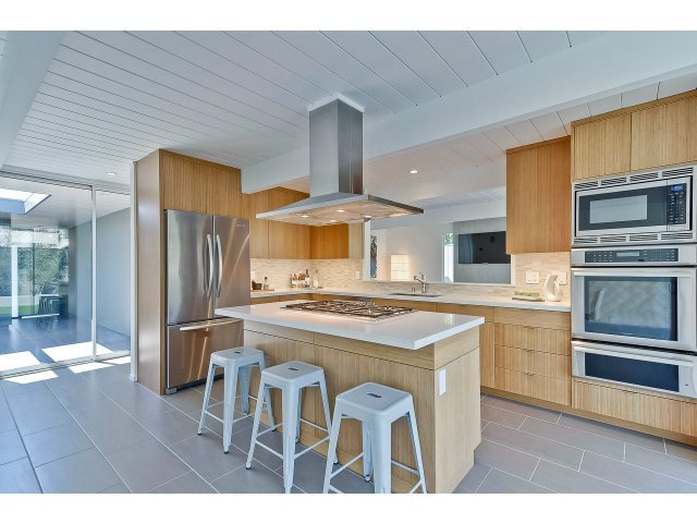 boyenga team 609 W remington Drive Eichler 10.jpeg