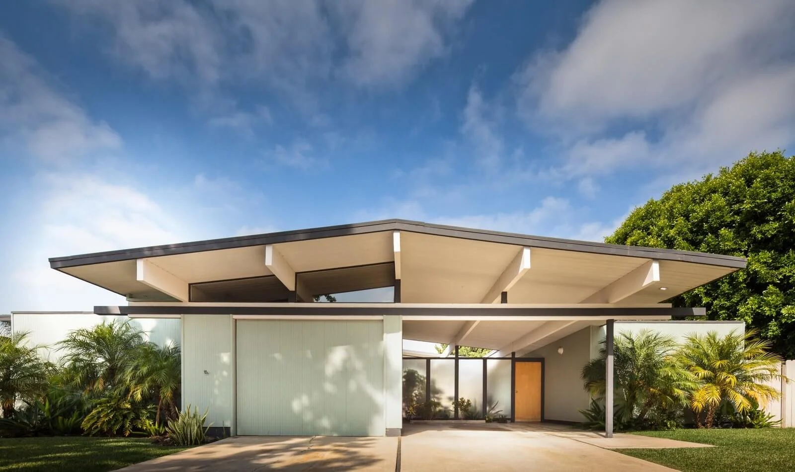 Embracing Eichler Living in the Bay Area: A Journey into Timeless Mid-Century Modern Living