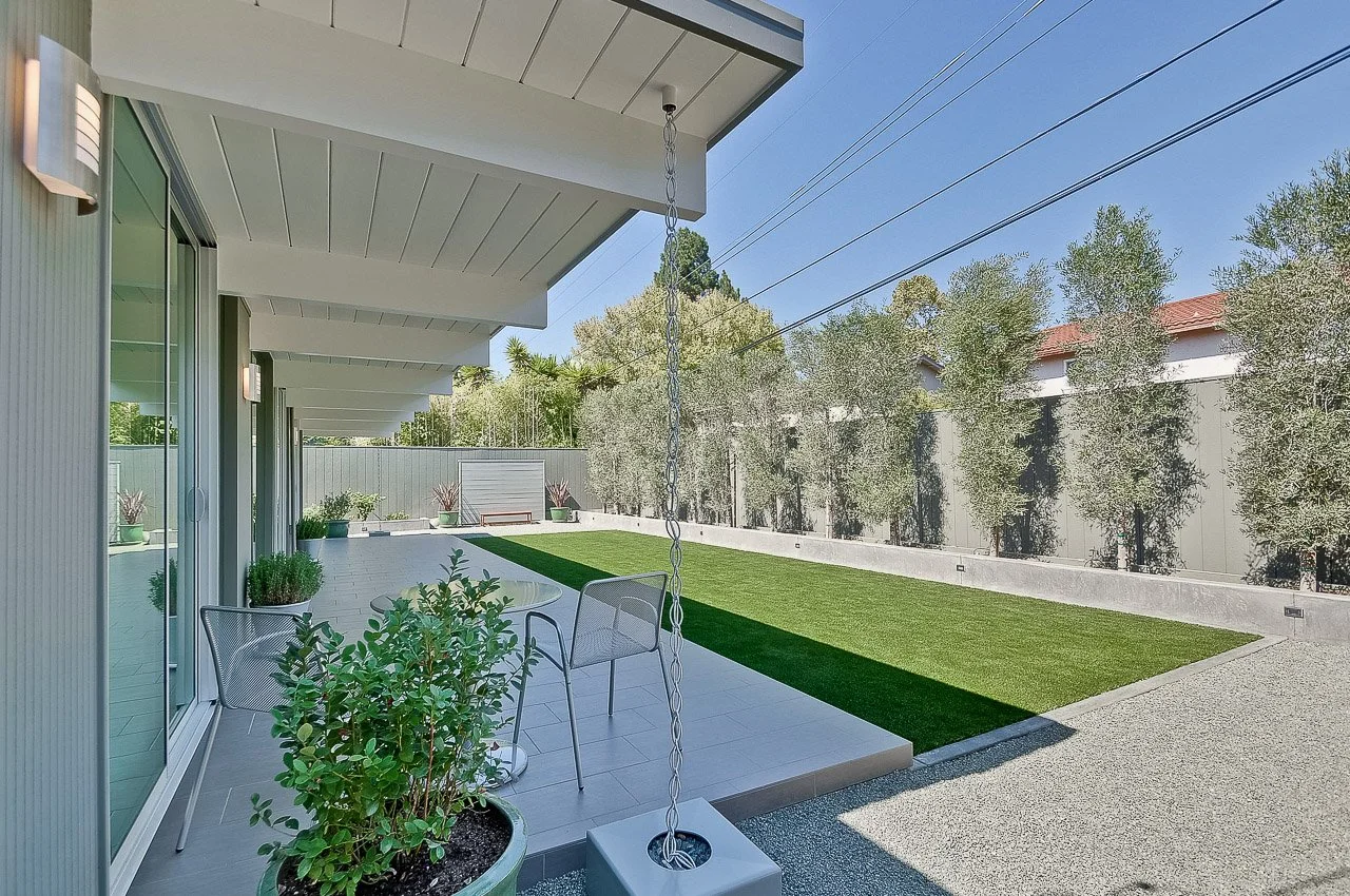 Beyond the Atrium: Incorporating Sustainable, Artistic Hardscapes in Your Eichler Garden