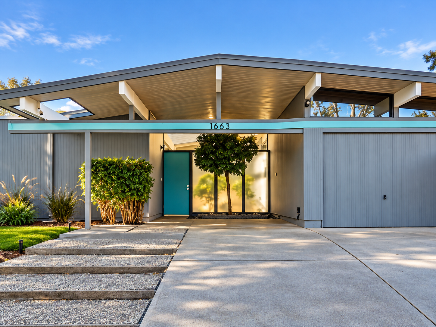 Two Fairglen Eichlers, Two Paths to Market: 1673 &amp; 1669 Fairwood Avenue