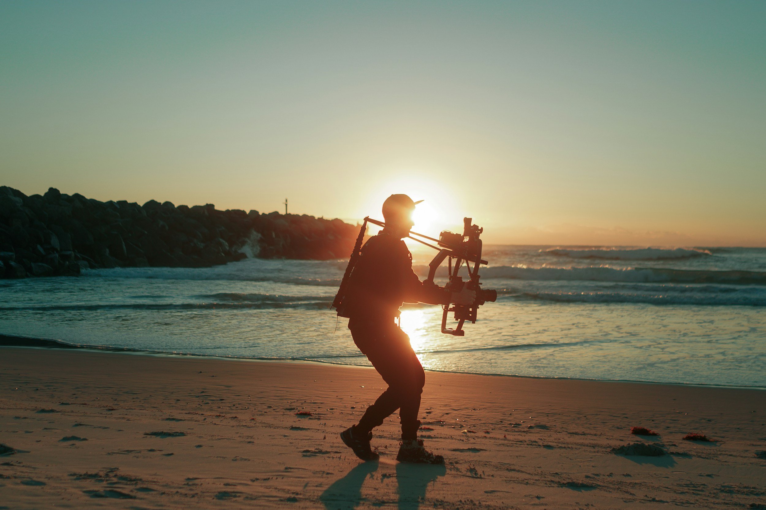 5 Common Mistakes to Avoid When Booking International Crews in Sydney