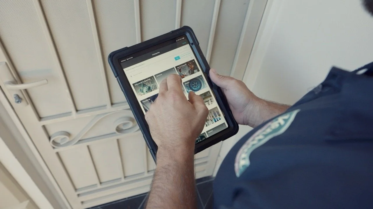 SERV_260209-KenHall-Images-44 Large.jpeg