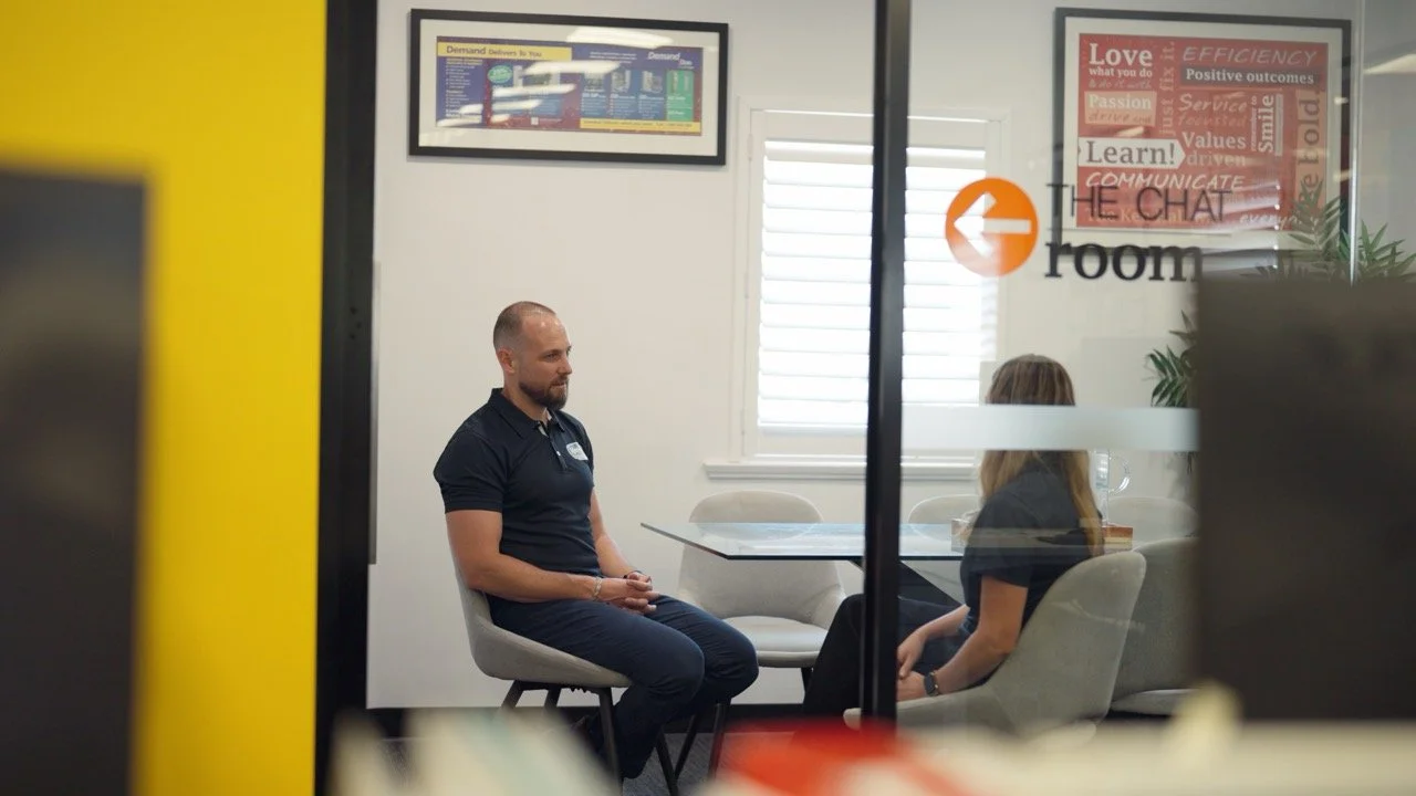 SERV_260209-KenHall-Images-57 Large.jpeg