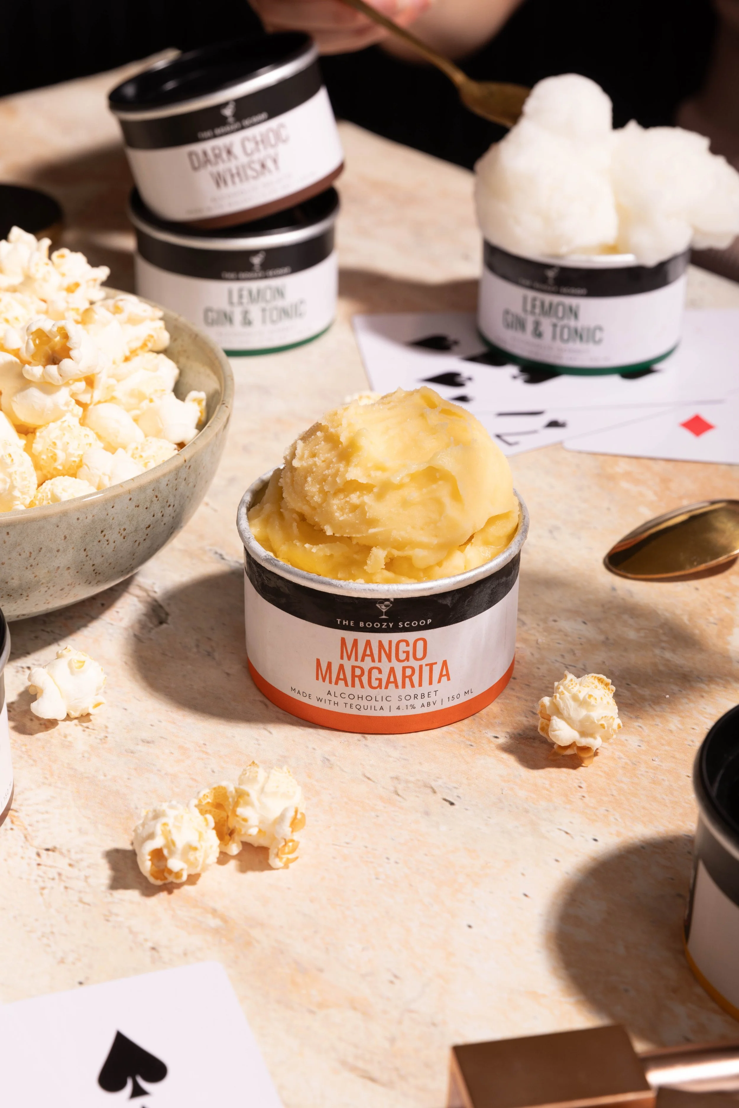 Mango Margarita 150ml Lifestyle.jpg
