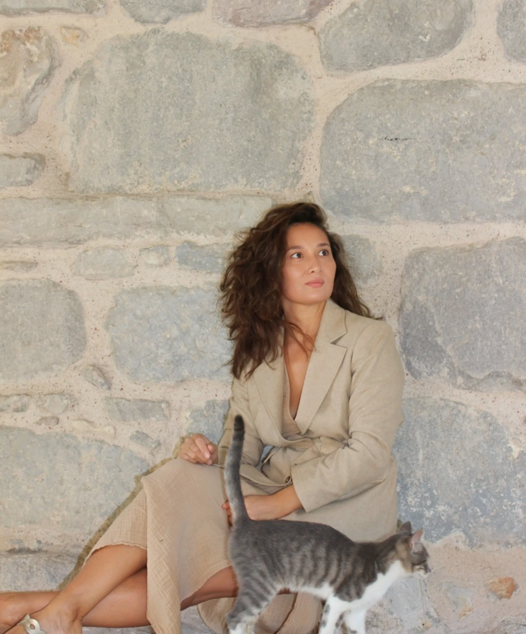 Feminine energy coaching for love