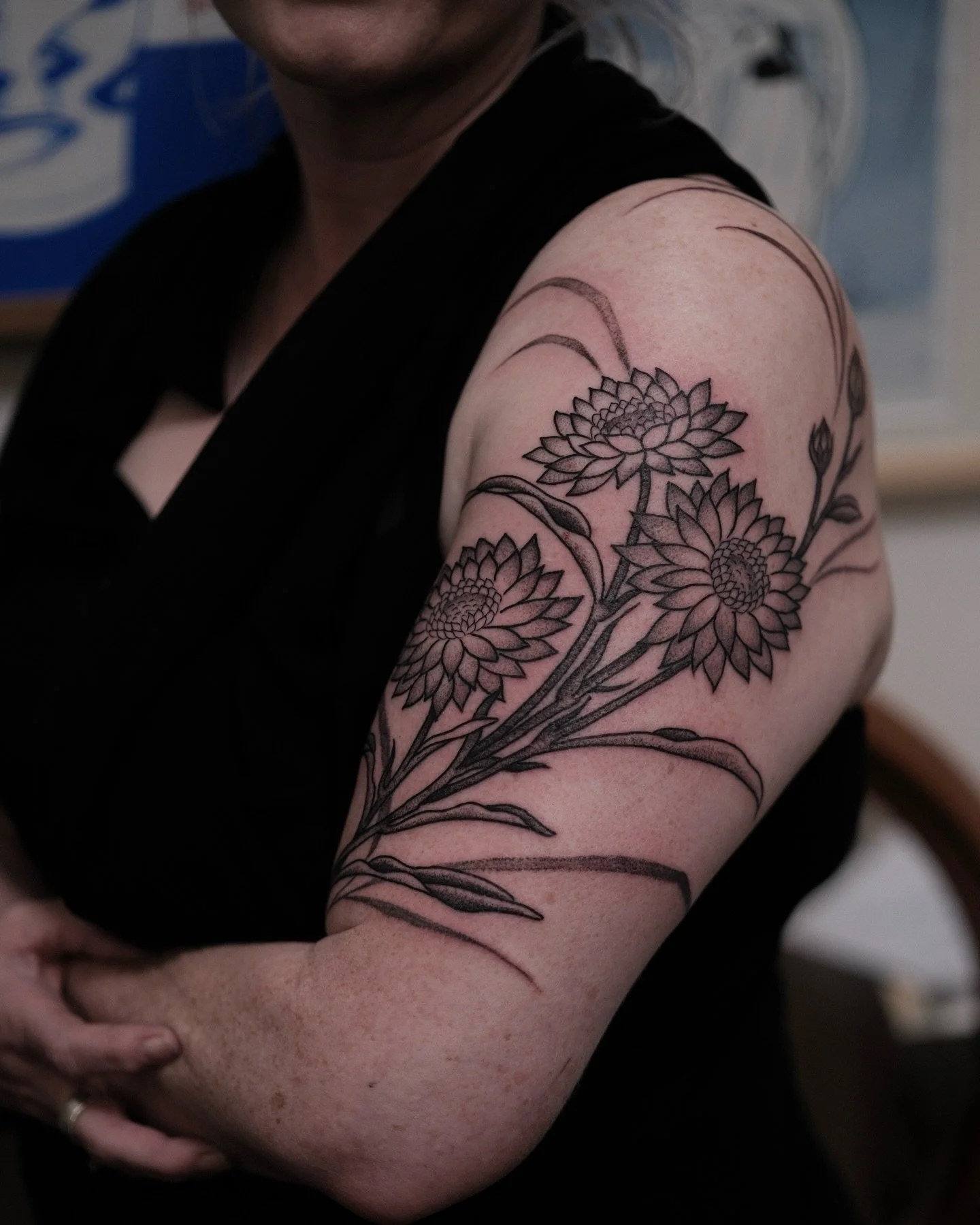 Paper Daisies for Sophie. Thanks for trusting me with this tattoo✨
@chapeltattoo
Bookings available Feb &amp; March via link in bio