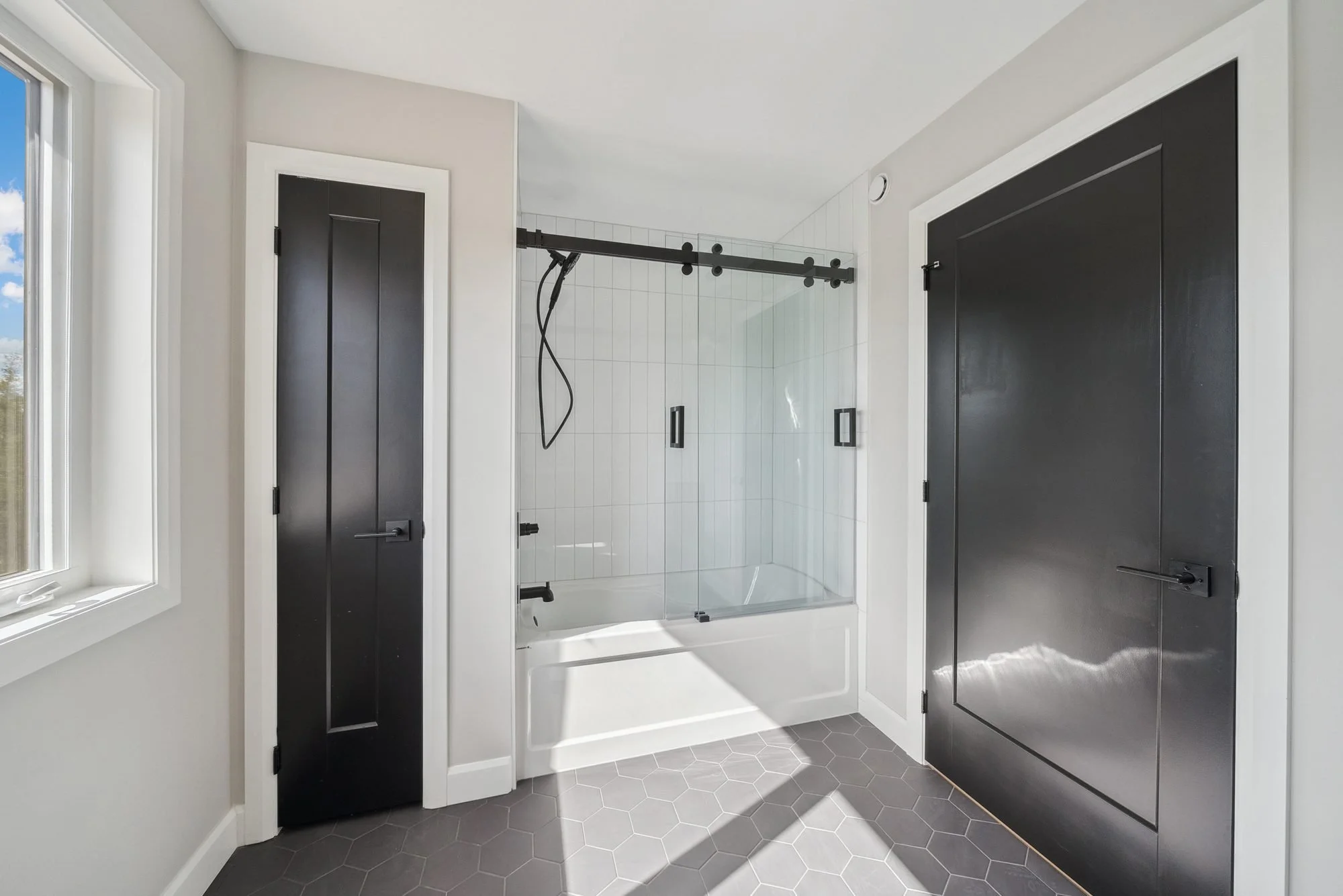 Bath_Shower_New_Home.jpg