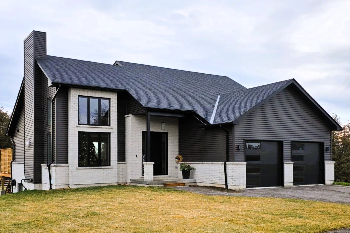 Exterior3.jpg