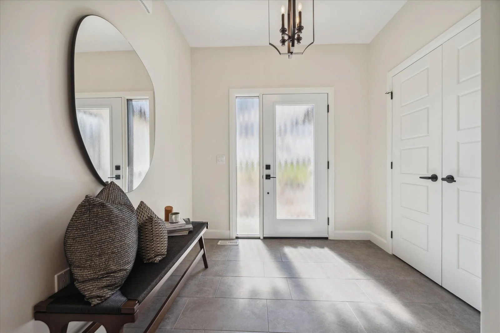 Welcoming_Front_Entry.jpg