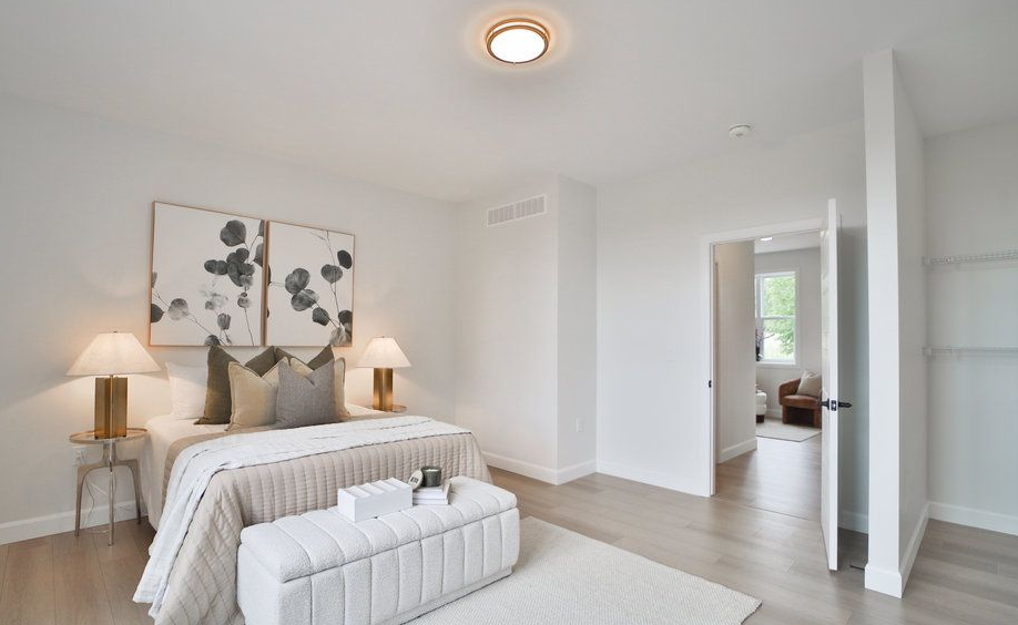 Renovation_Addition_Bedroom.png