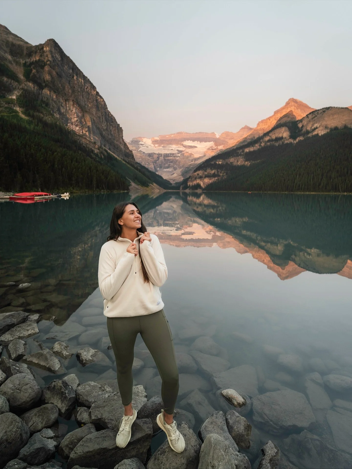 &bdquo;🎉 GIVEAWAY 🎉

Winter is here &mdash; but freezing isn&rsquo;t an option! ❄️💪
We&rsquo;ve had our @craghoppers_de gear with us all around the world &mdash; from Canada to the USA to Europe, through summer and winter &mdash; and it&rsquo;s ne