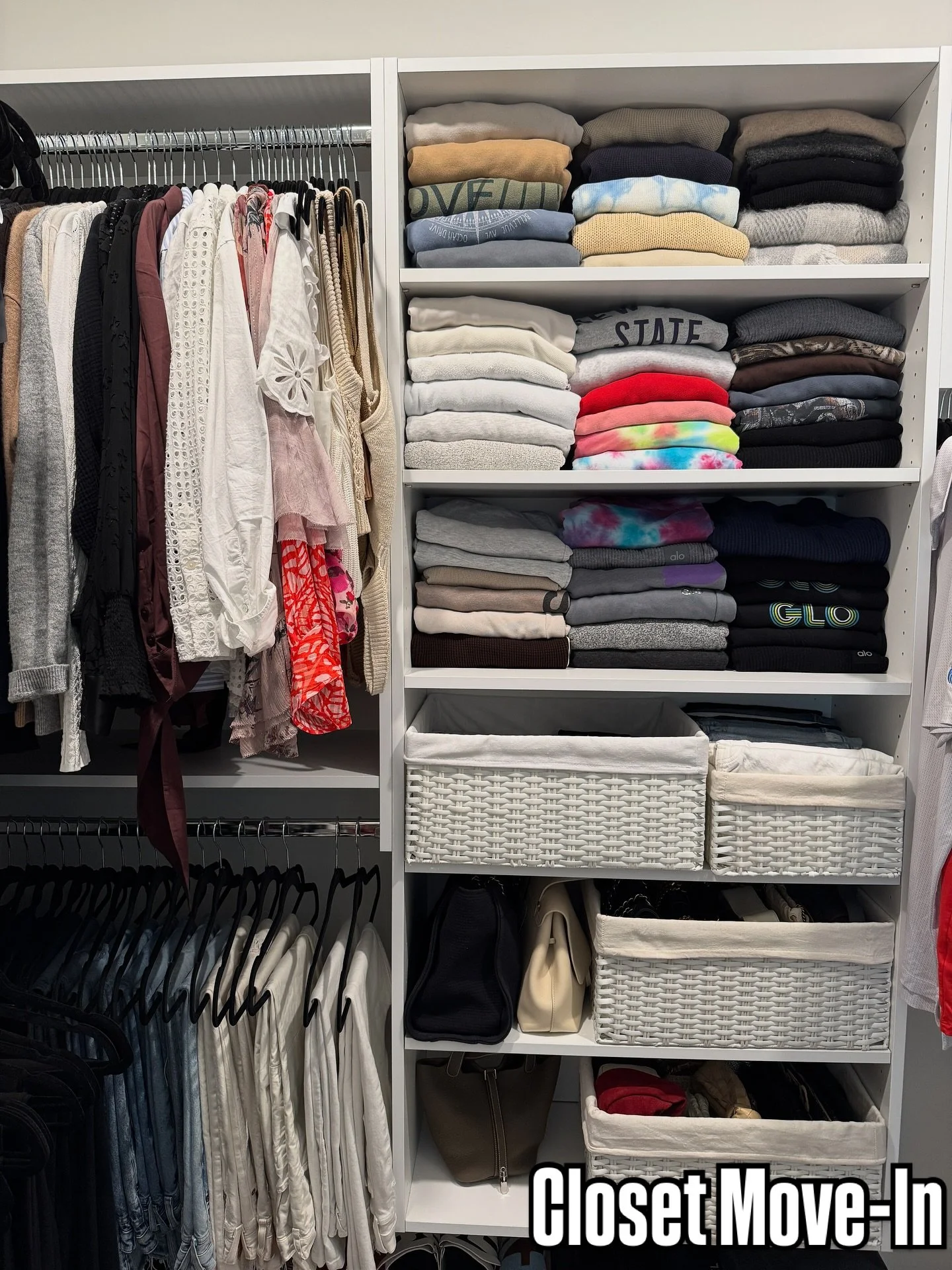 Closet organization done right! We love helping our clients find the best organizing solutions to maximize their space when moving into a new home 🏡
.
.
.
#organize #closetorganization #professionalorganizer #bocaraton #organized #folding #tidy #tid