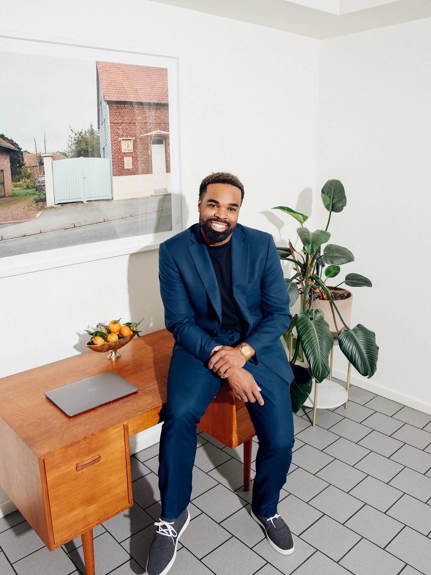 Happy Birthday to Andrew! 🎈🍰 

Always bringing the energy, the laughs, and the results for his clients. Hope this year&rsquo;s your best one yet! 

#HappyBirthday #CommonGroundGroup