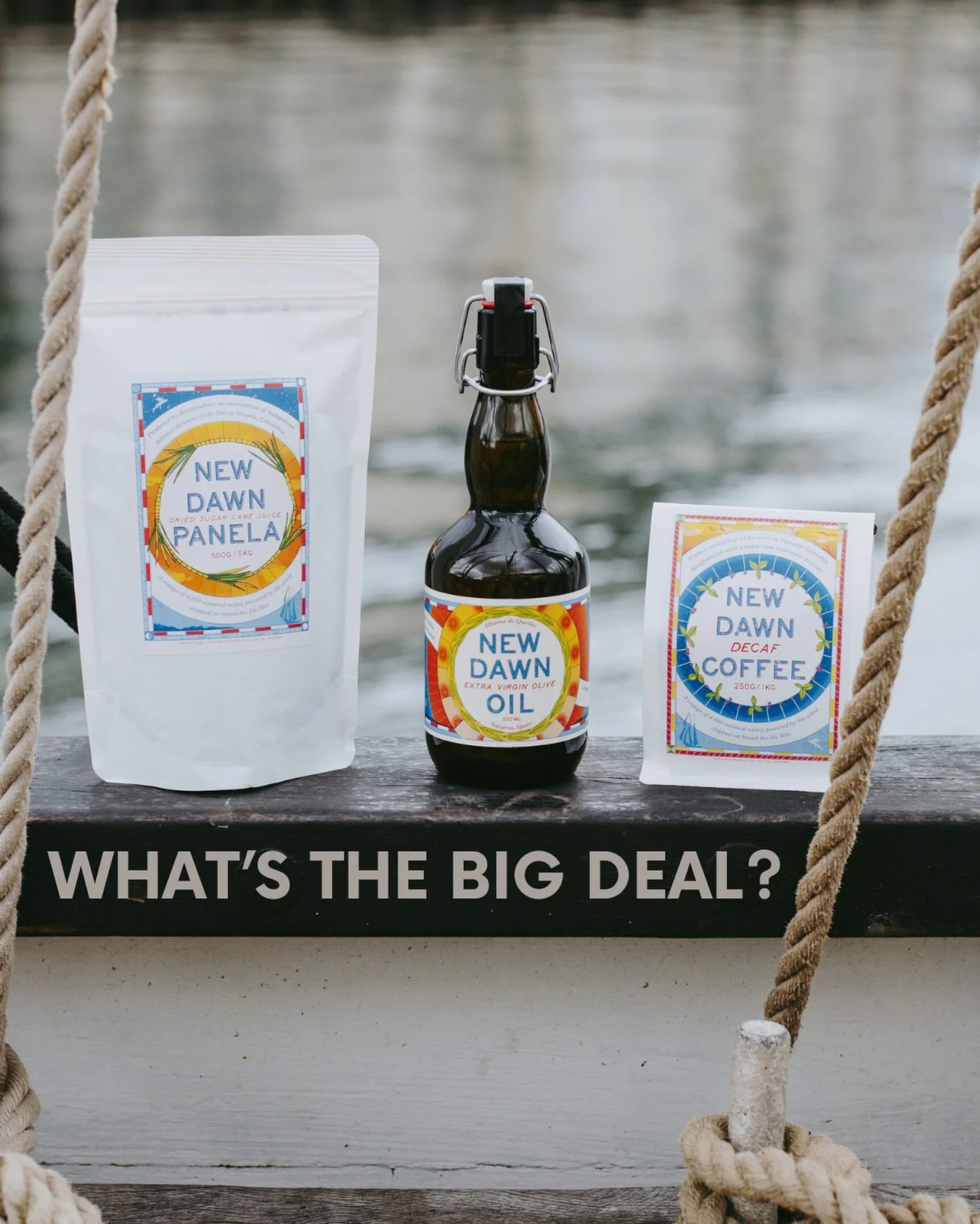 Our panela, olive oil and coffee&hellip; looking good, tasting even better! Why?
-
PANELA: unrefined cane sugar from Colombia. Traditionally made for centuries by dehydrating raw sugarcane juice over low heat. This simple manufacturing process means 