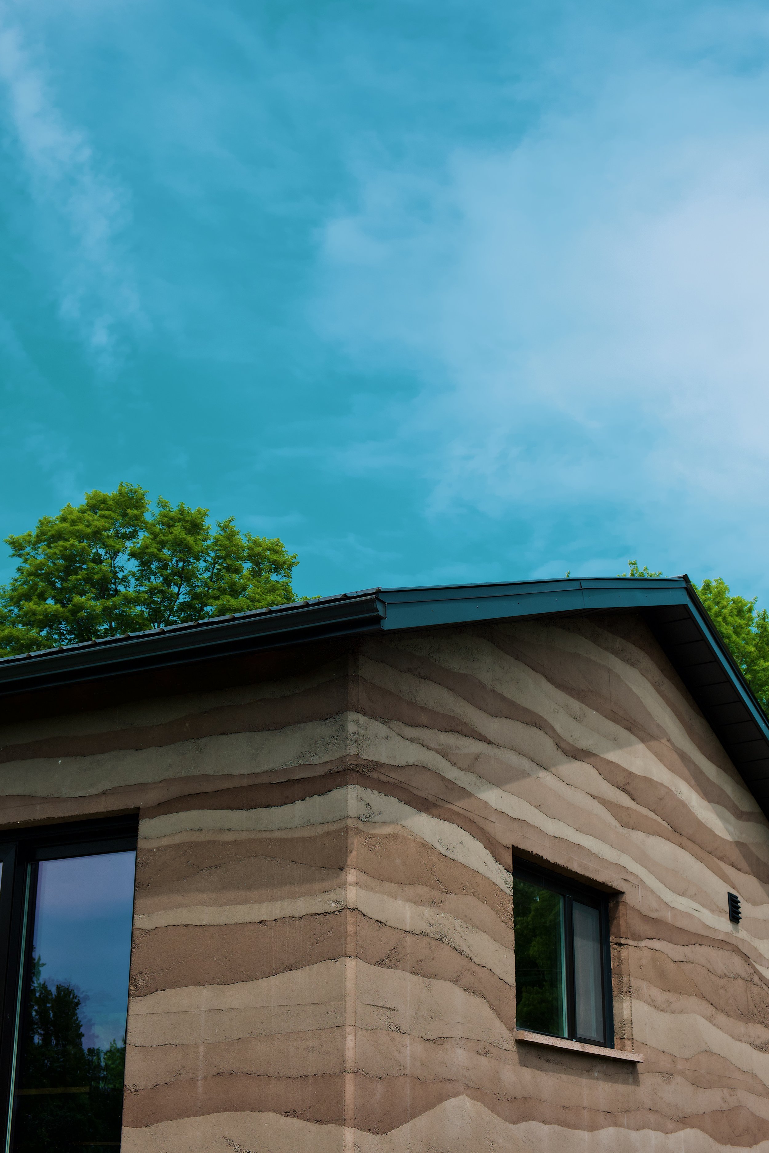 House n Sky .jpg