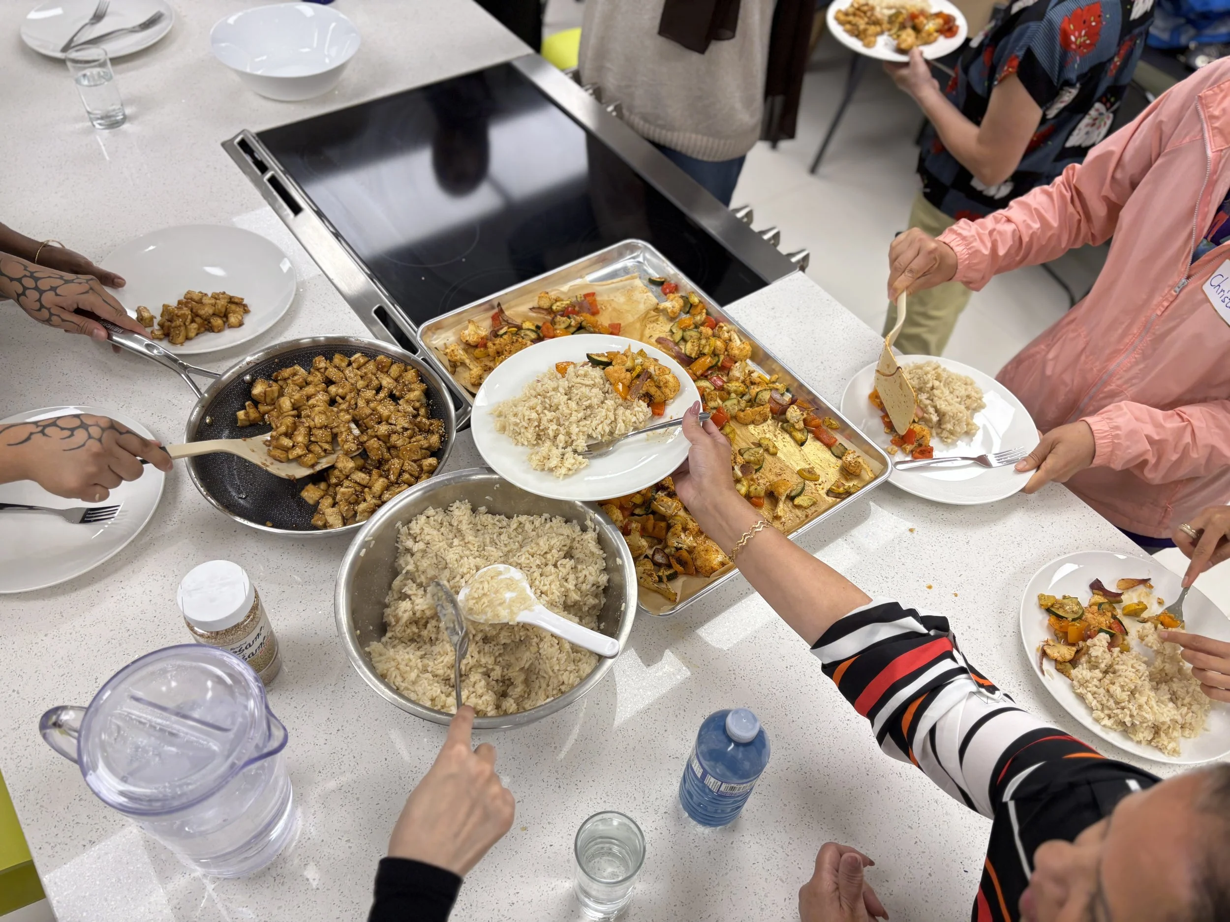 More than Cooking: What People Gain from Community Cooking Programs 