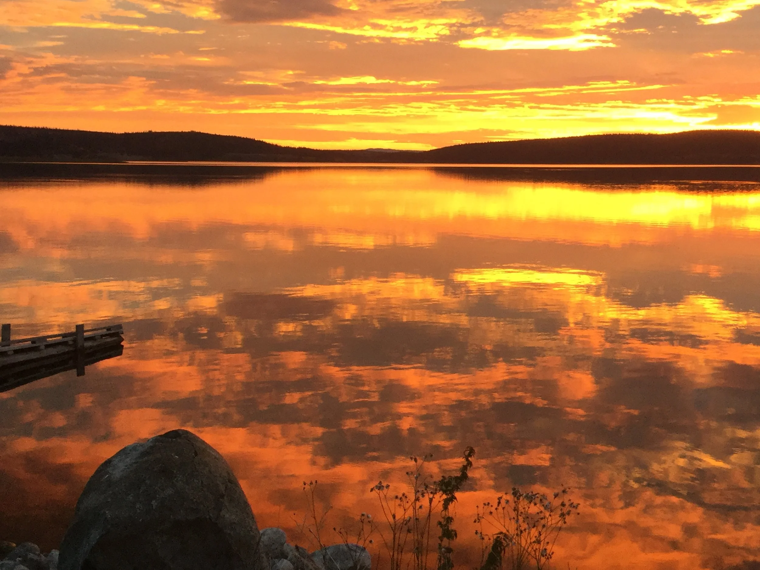 woodlands-fishin-resort-sunset-reflection-puntzi-lake.jpg
