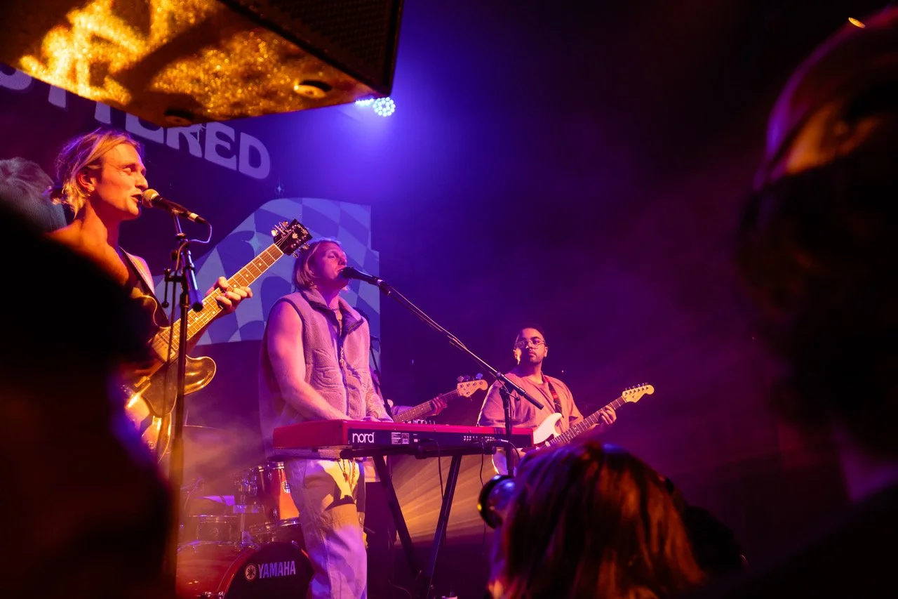 Wonderland Live