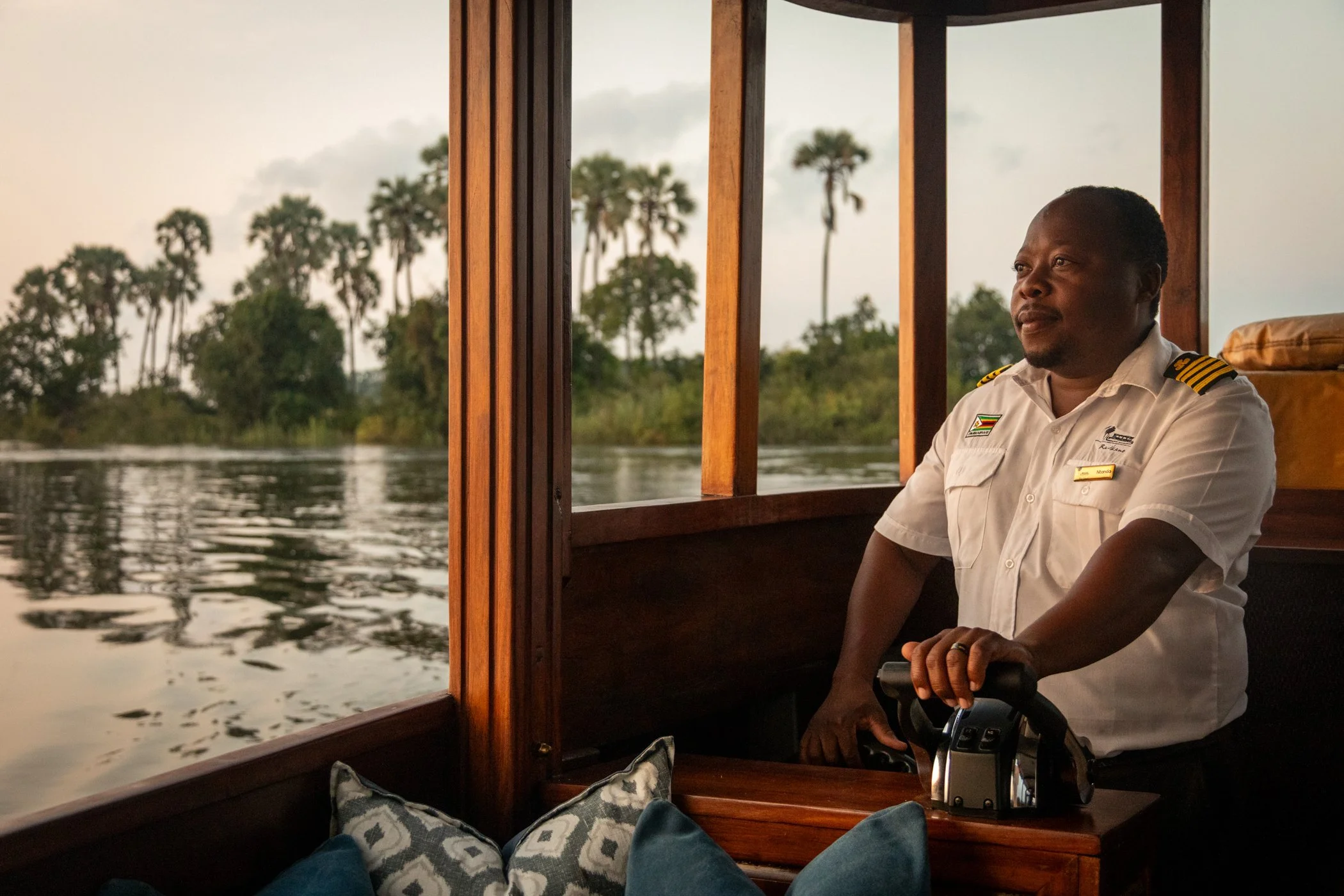 Ilala-Lodge-Experience-River-Cruise-Sunrise-10.jpg
