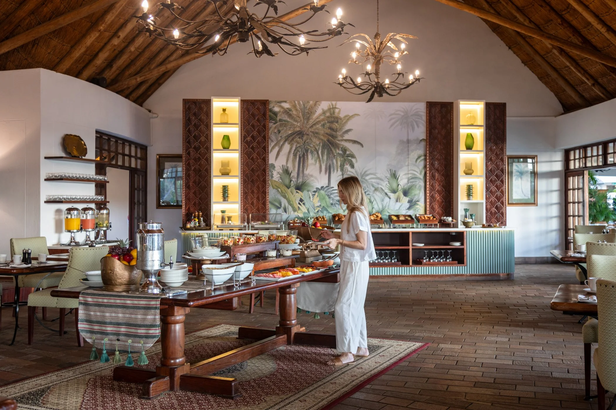 Ilala-Lodge-Dining-1-Breakfast-16.jpg