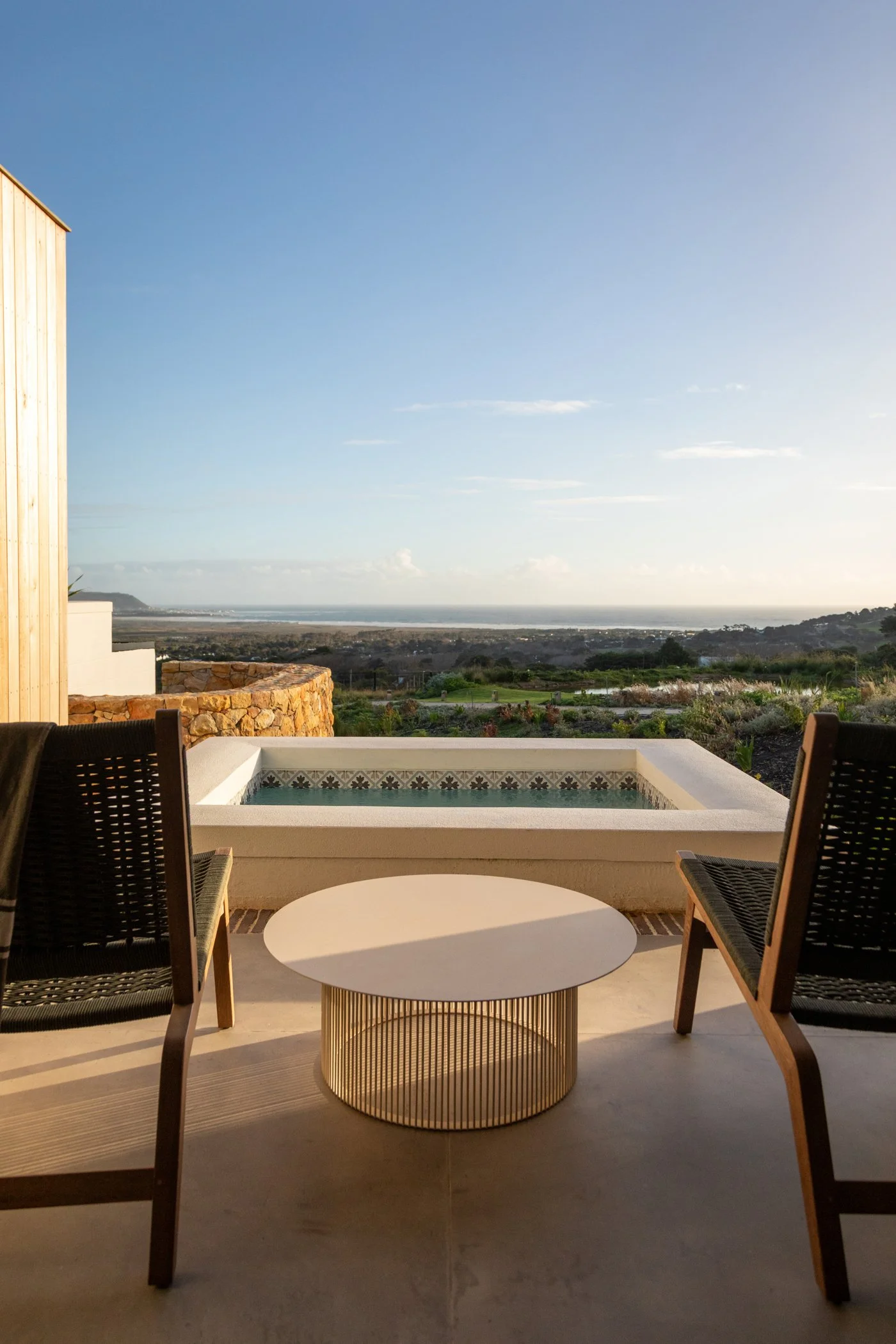 Alexander-Estate-Luxury-Spa-Suite-009.jpg