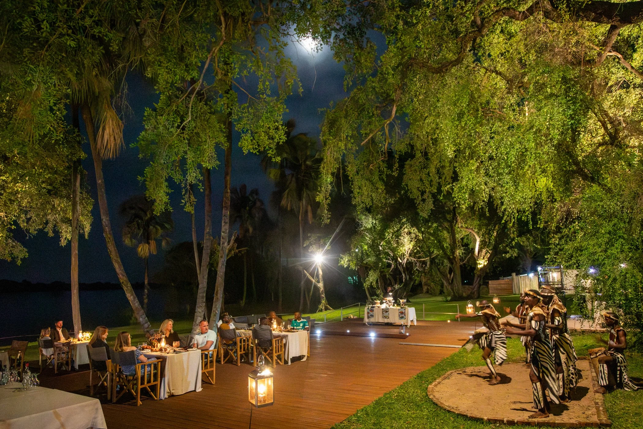 Ilala-Lodge-Experience-Zambezi-River-Deck-31.jpg
