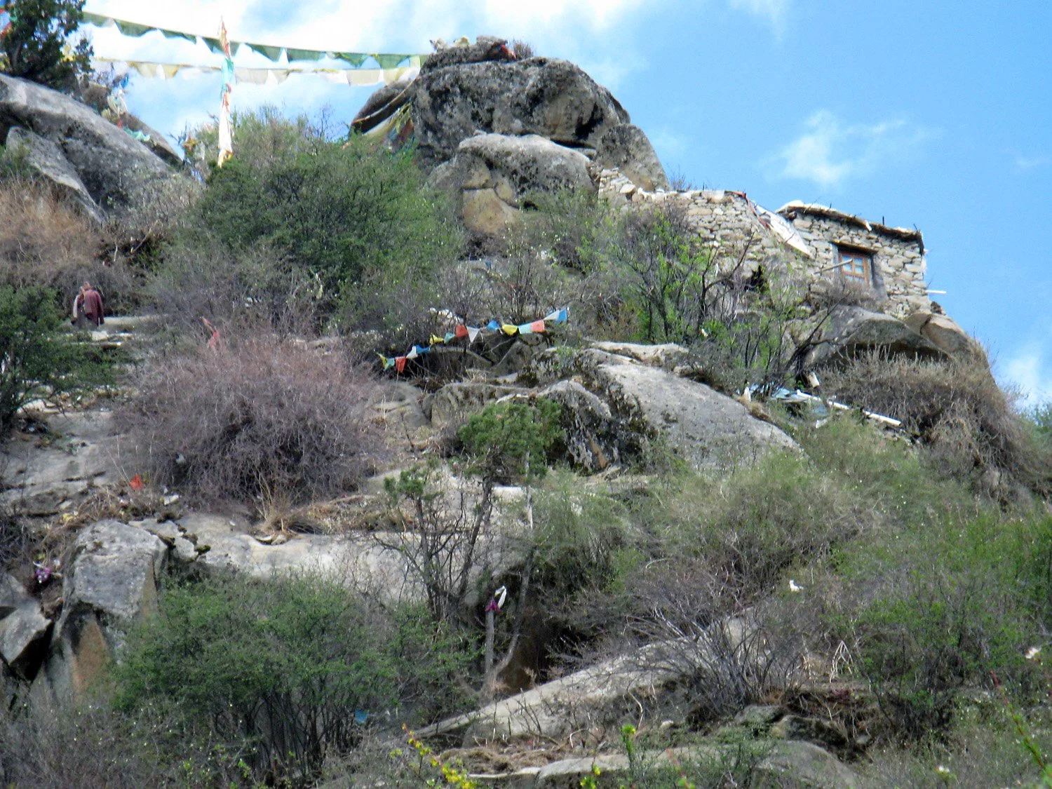 Chimphu Copper Colored Mountain Cave