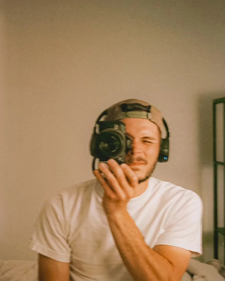 Pheonix, Arizona on SantaColor 100

I was in Arizona in May.  I checked out Sedona and the Superstition mounts.  What I took on film is when I was shooting more casually.  No thinking.  Just &quot;look and click&quot; photos I call it.  Pheonix is cl