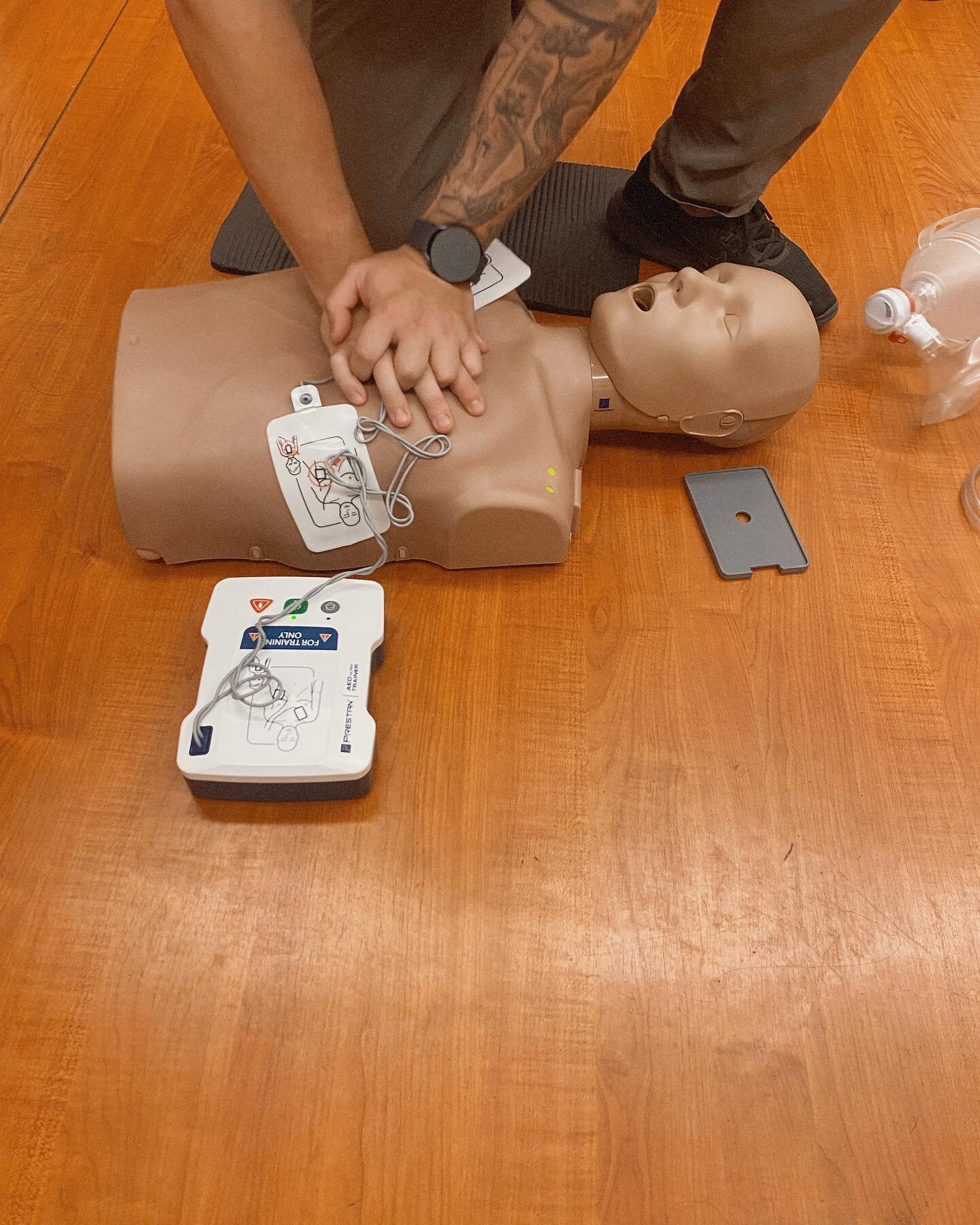 Another 3 certified CPR providers added to the community this morning. Very blessed for the opportunity to teach these classes 🤎 CPR SAVES LIVES 
#themedicalclubmaui #cprmaui