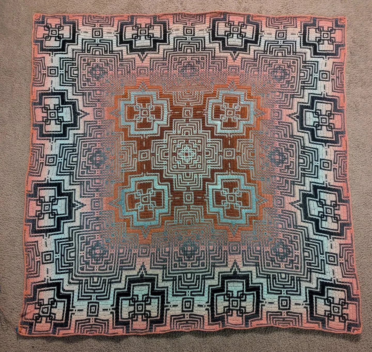 Round 124/187
#kaleidoscope #mosaic