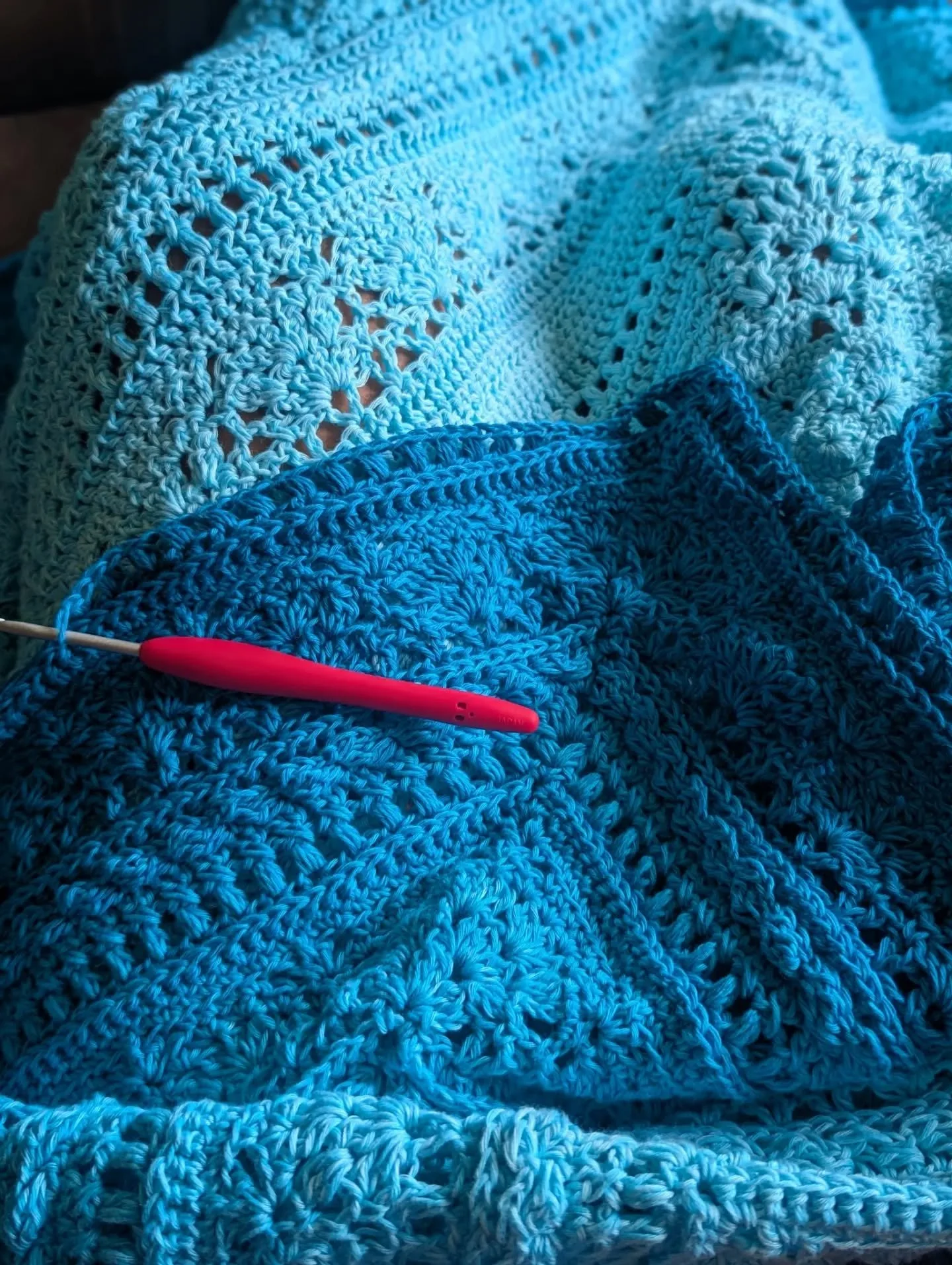 Finishing up the teal/blue shades #fairytales before starting the next piece!