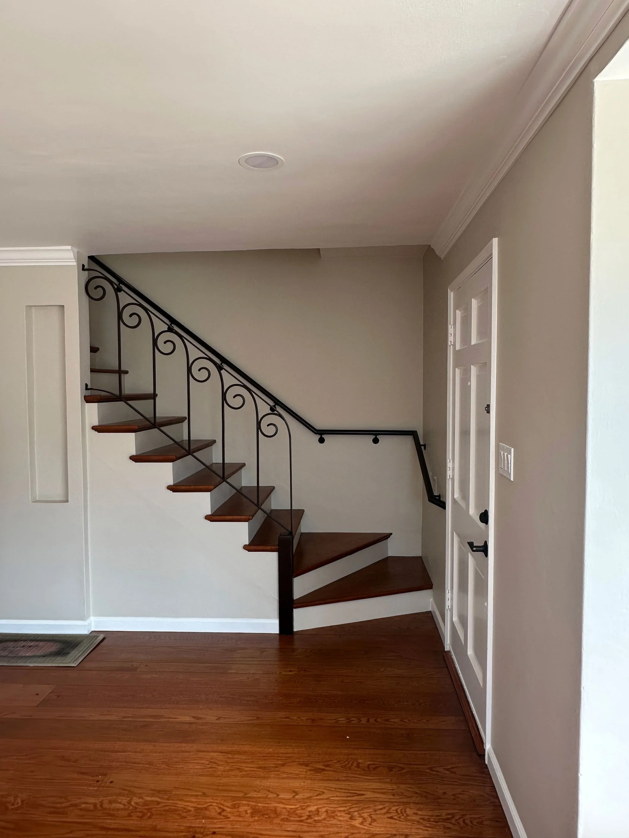 InteriorDesignsbyL-1930s-Duplex-4.jpg