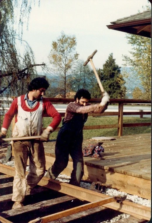 ⚒Throwback to this fun photograph from the early 1980s! Do you remember where you were back when the museum first opened in 1983? Let us know in the comments below.

PMHS: 1985.032.005 

#POMOMuseum #railway #trainstation #museum #PortMoodyBC