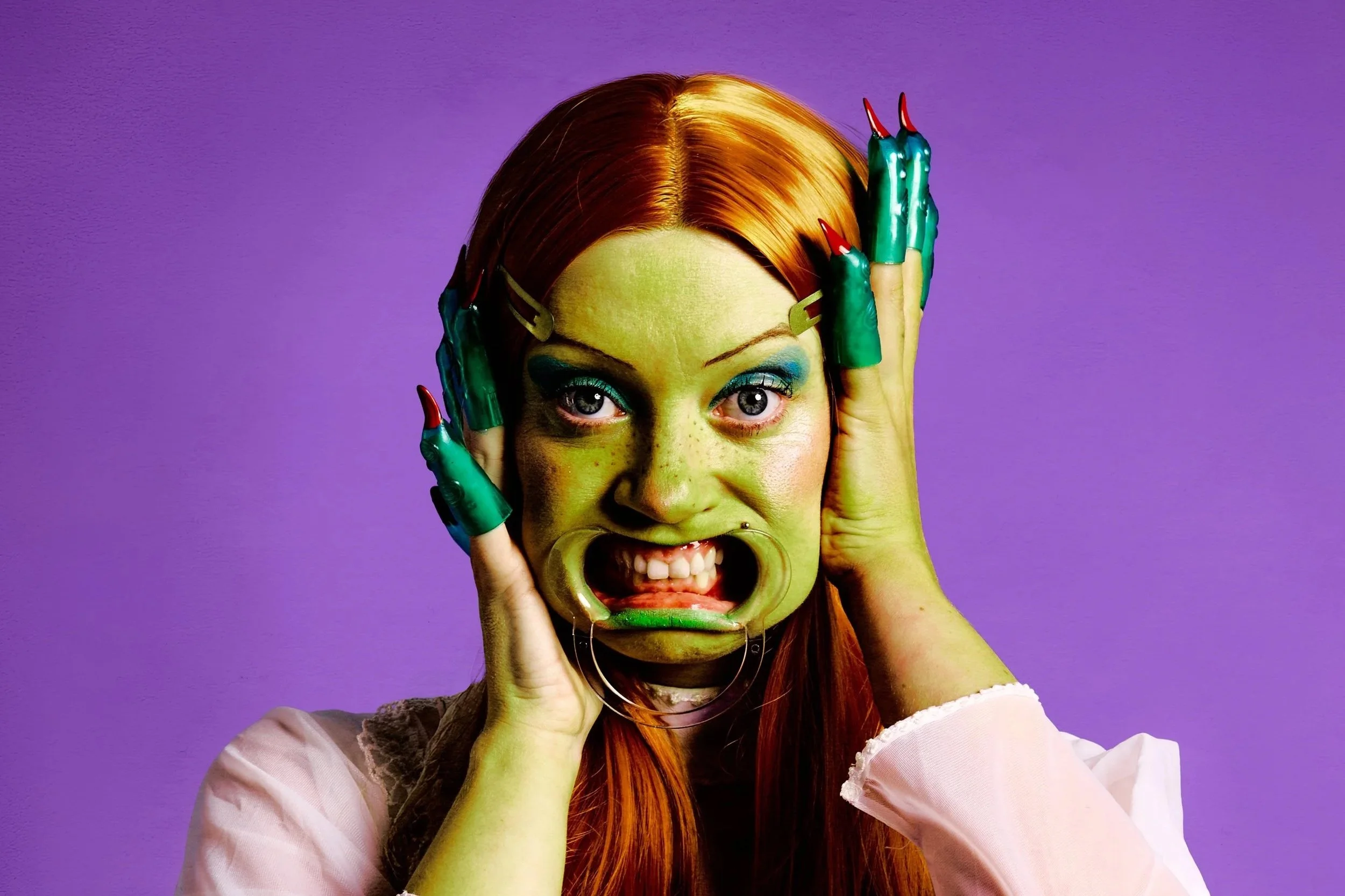 Fanny Bleach: How to make men scared of you