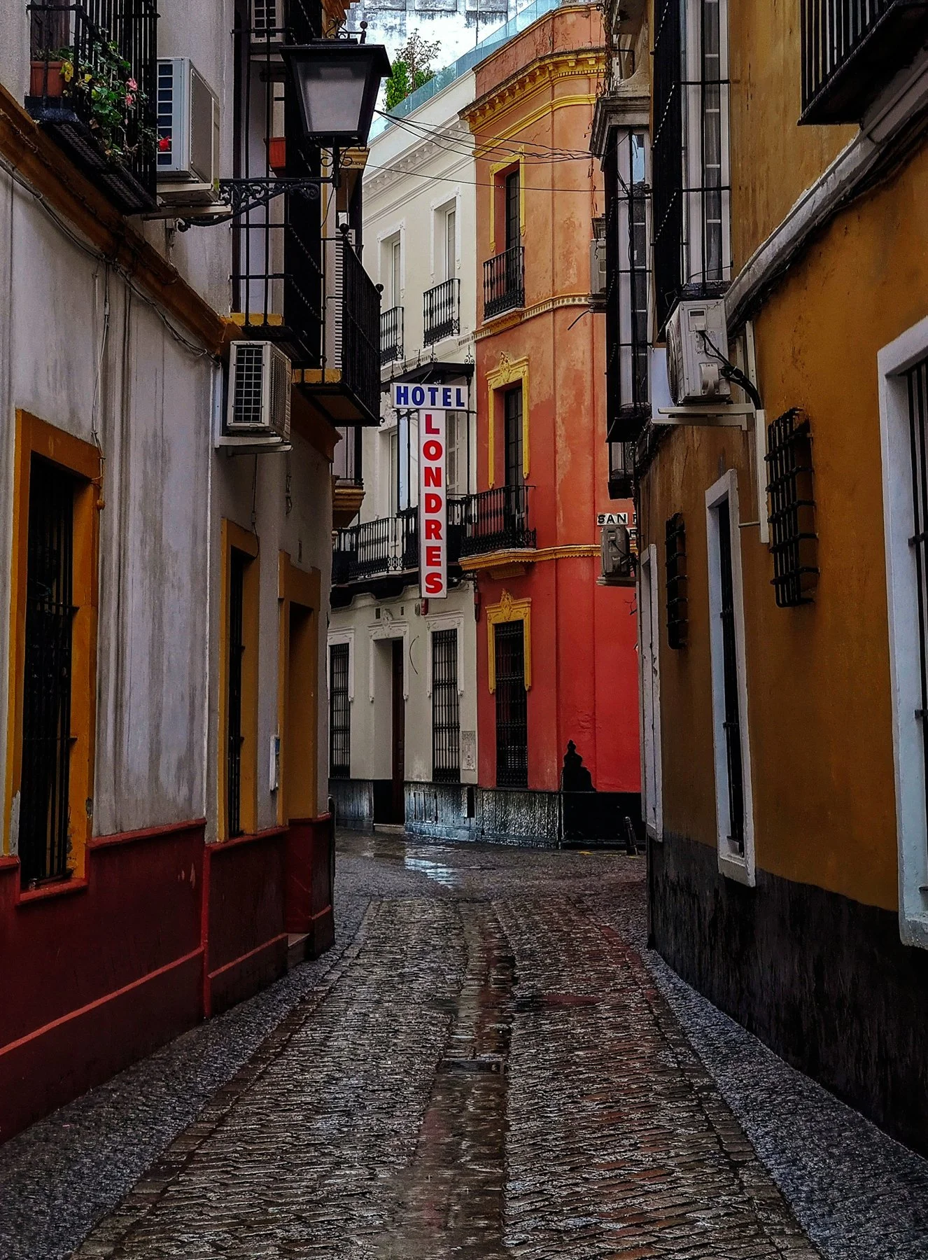 Seville00027.jpg
