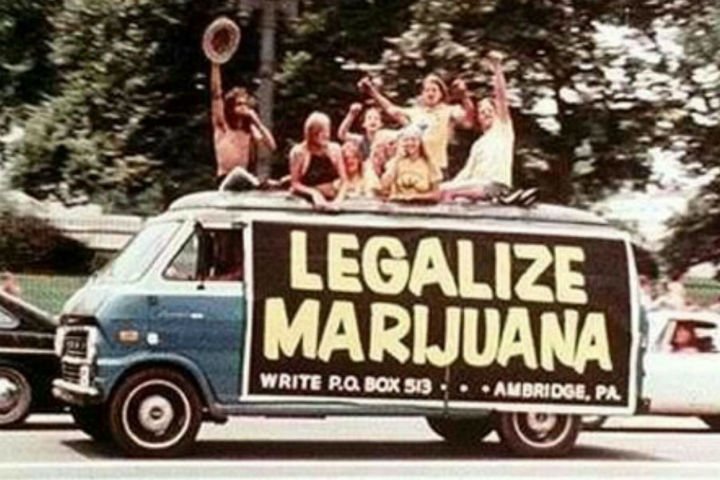 hippies-60s-van.jpg