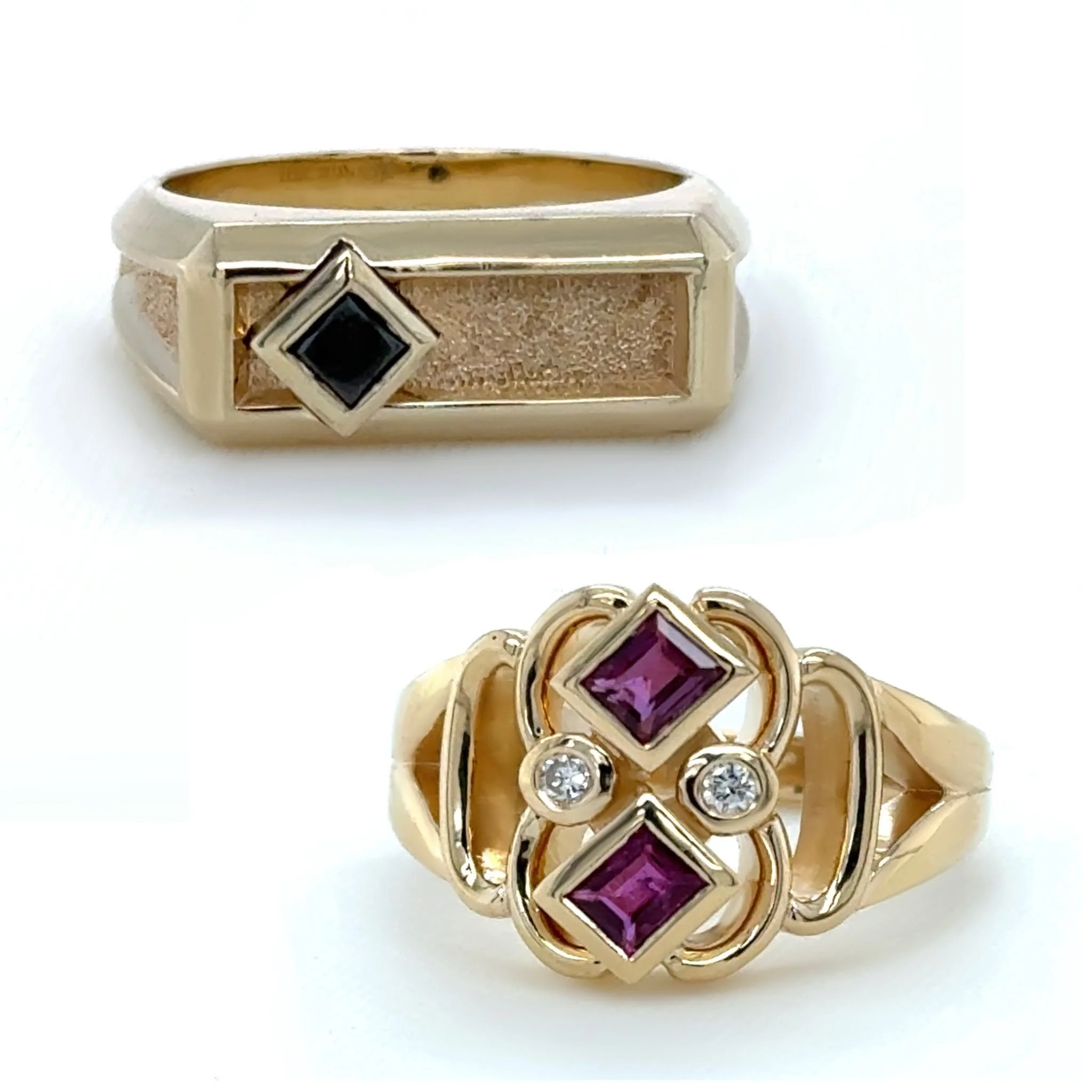 A mom came in with a collection of her old jewellery, hoping to create something meaningful for her daughter and son. They each took part in designing their own pieces, incorporating her stones to carry that sentimental value into both rings. Such a 