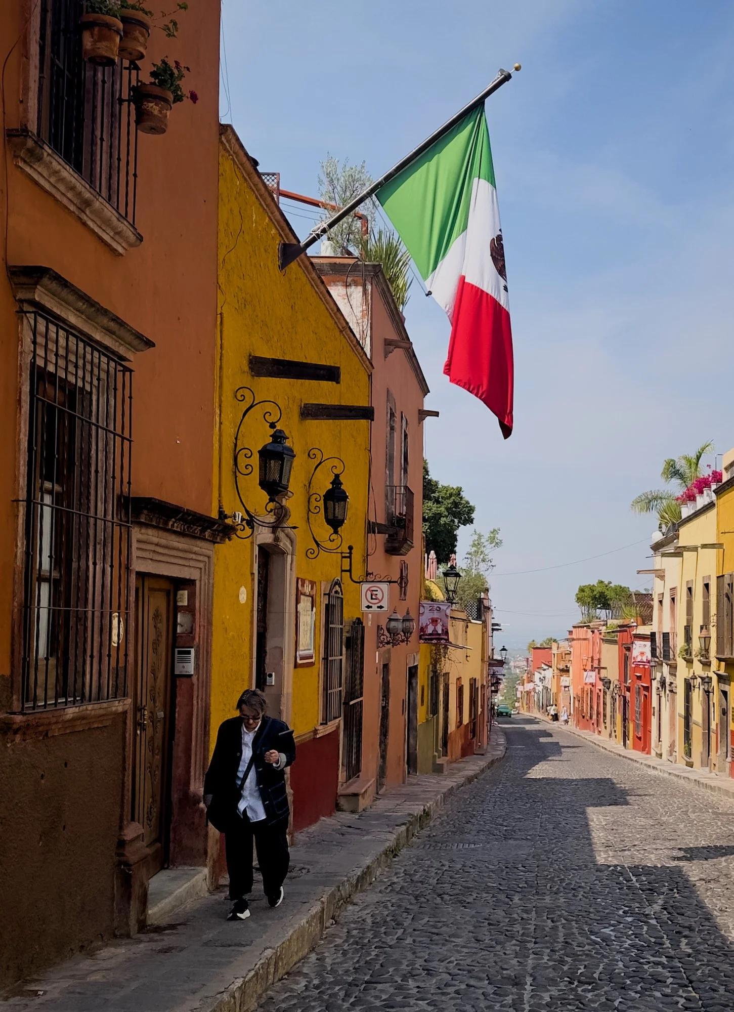 Mexico 2026 worker - 160 of 187.jpeg