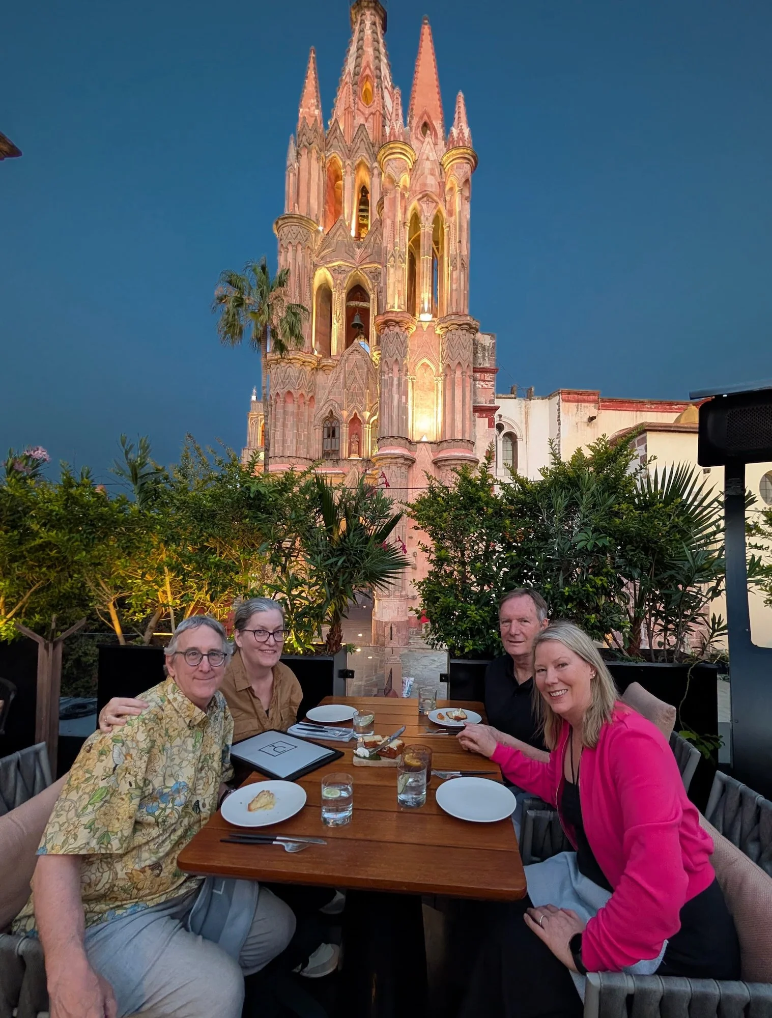 Mexico 2026 worker - 185 of 187.jpeg