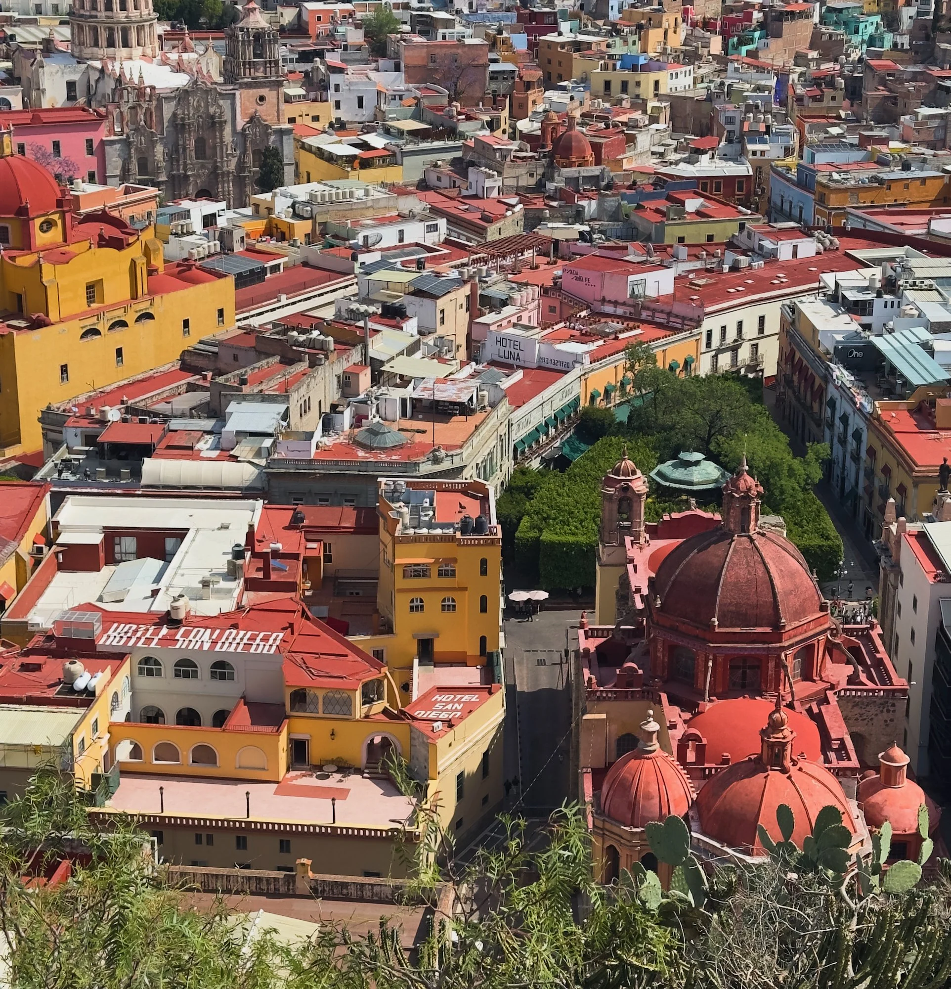 Mexico 2026 worker - 170 of 187.jpeg